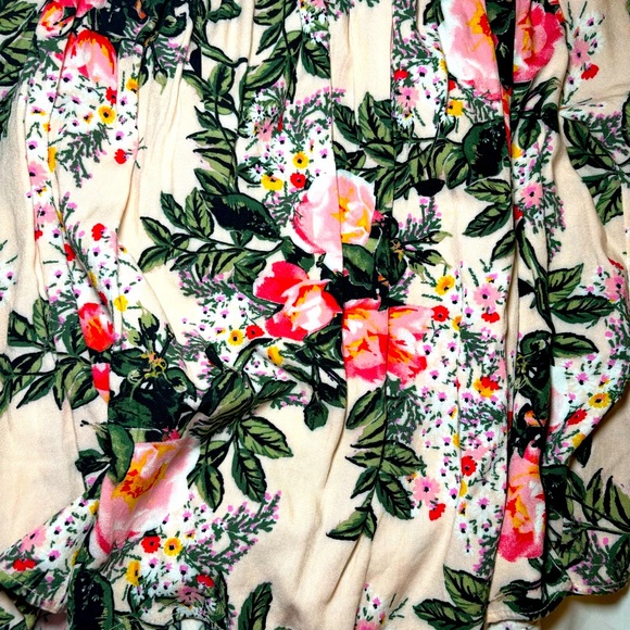 Alter’d State Women’s Medium Floral Shirt Blouse - Picture 13 of 16